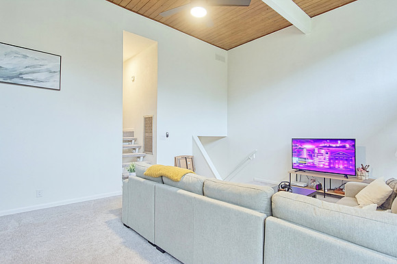 3102 Eisenhauer Rd Unit B11 (017)