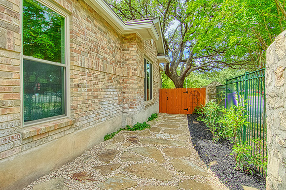 2518 Inwood View (044)