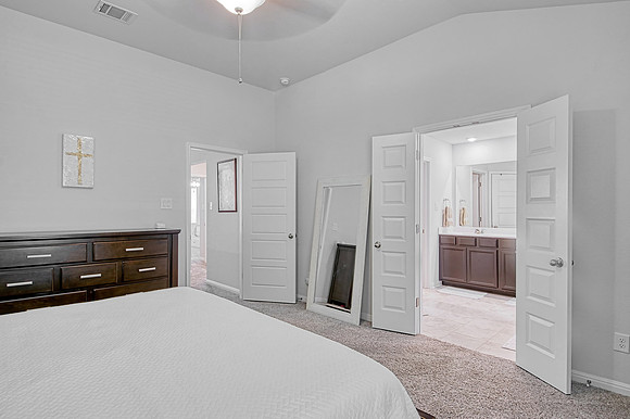 4917 Drovers Path (033)_mls