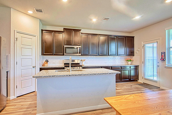 4917 Drovers Path (010)_mls