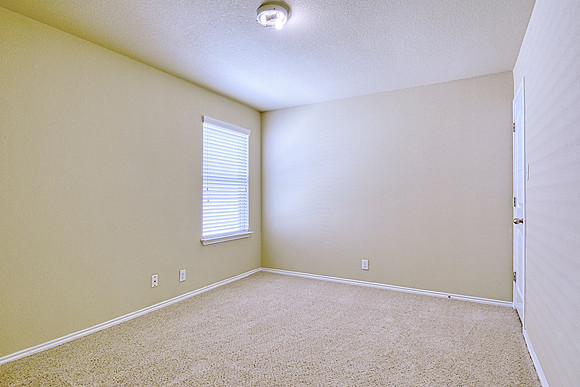 10814 Arkey Ave (031)