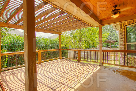 1024 Stone Crossing MLS Sized(040)
