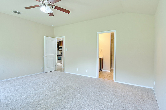 10814 Arkey Ave (022)