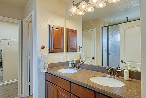 4238 Woodbridge Way (024)
