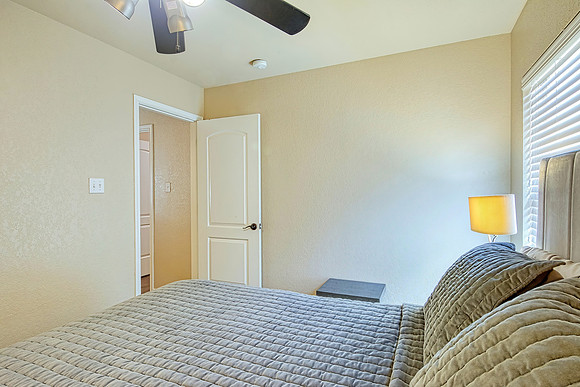 4238 Woodbridge Way (032)