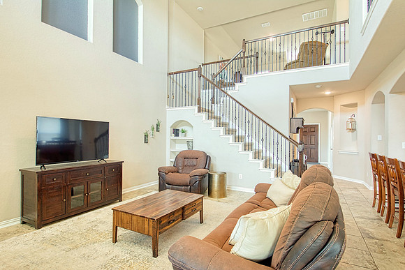 8104 Robin Gate (018)