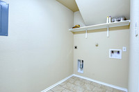 10814 Arkey Ave (019)