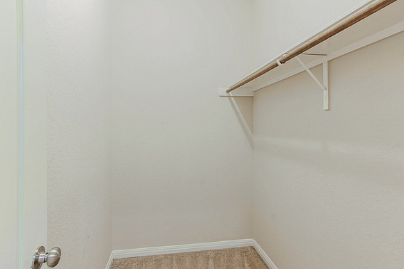 9923 Jon Boat Way (038)