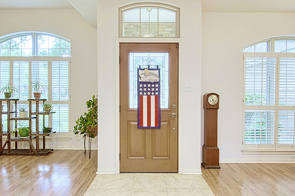 2518 Inwood View (005)