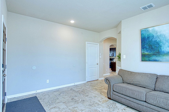 8104 Robin Gate (006)