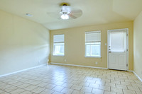 10814 Arkey Ave (015)