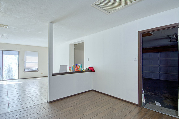 7816 Flower Bluff (013)