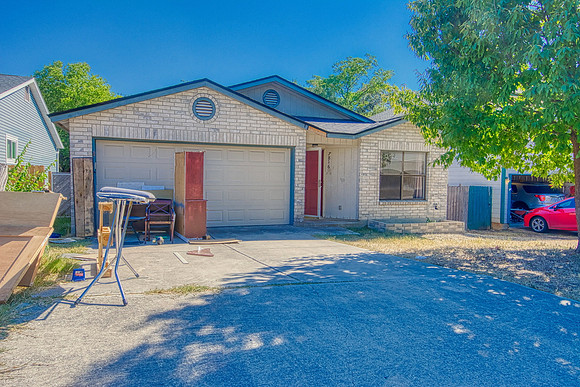 7816 Flower Bluff (002)