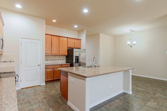 9923 Jon Boat Way (012)