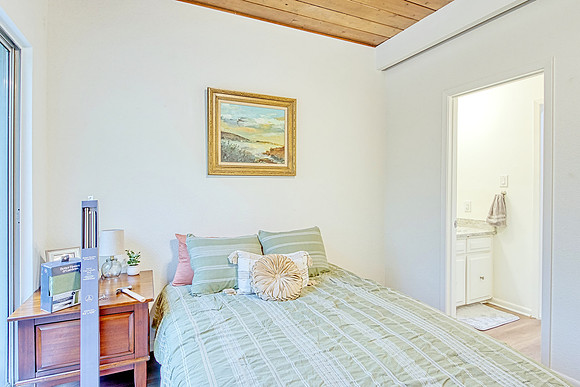 3102 Eisenhauer Rd Unit B11 (034)