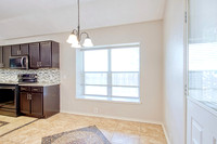 8110 Rosespur Park (018)