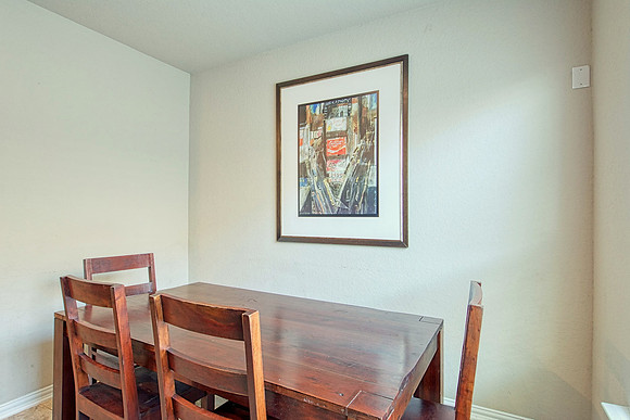 8104 Robin Gate (012)