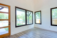 1111 N Palmetto (006)
