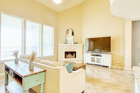 213 Dove Hill (014)