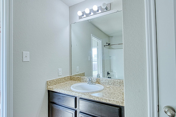 7306 Turnbow III (023)_MLS size