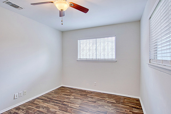 3111 Royalton Drive (029)
