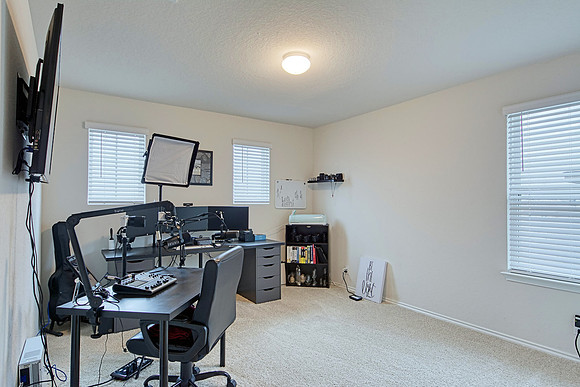 5822 Brook Prairie (019)