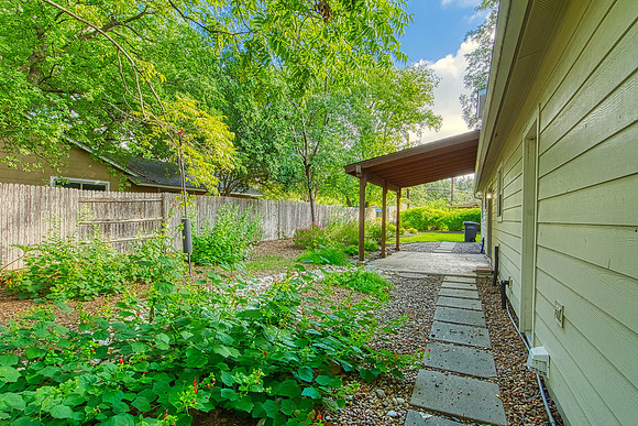 4101 Lost Trail (030)_MLS