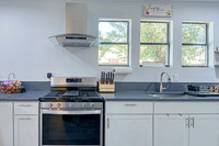 715 E Mistletoe (011)