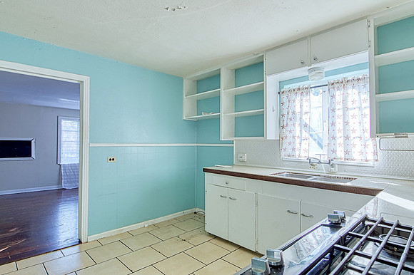 308 Andrews St (011)