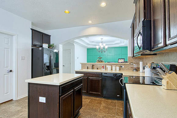 8222 Grissom Pass-MLS (016)