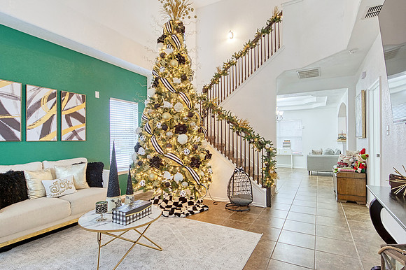 8222 Grissom Pass (006)
