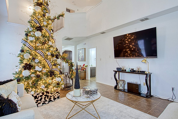 8222 Grissom Pass (007)
