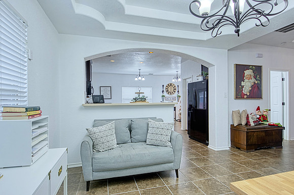 8222 Grissom Pass (011)
