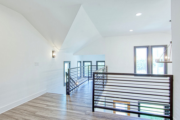 1111 N Palmetto (027)