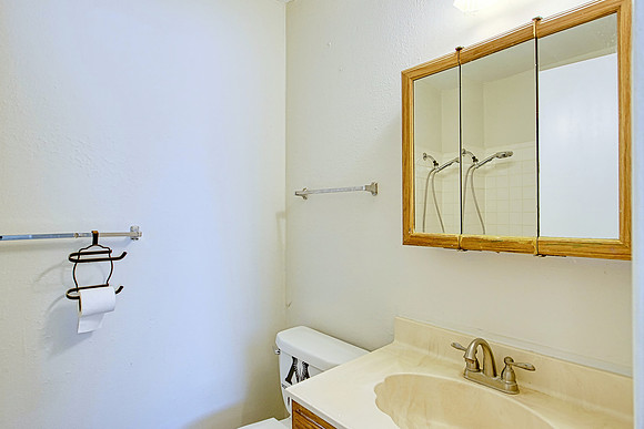 3111 Royalton Drive (031)