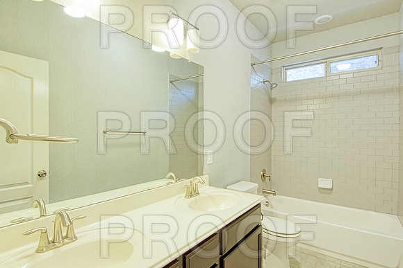 1024 Stone Crossing MLS Sized(031)