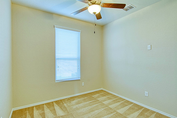 156 Elderberry-MLS (016)