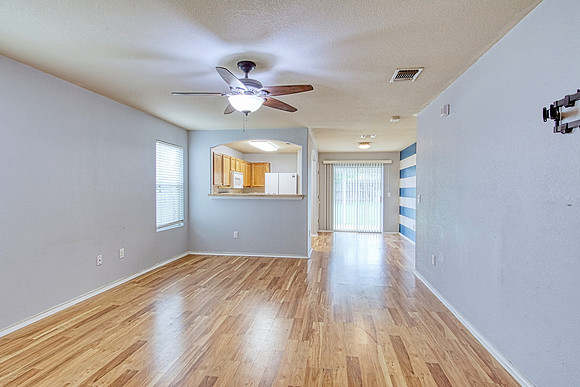 6243 Wildgrass Spur (008)
