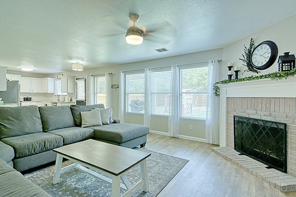 11038 Hillsdale (012)
