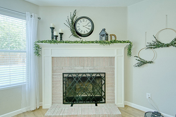 11038 Hillsdale (013)