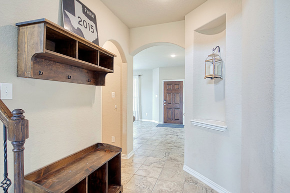 8104 Robin Gate (007)
