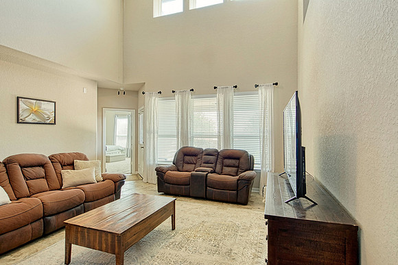 8104 Robin Gate (020)