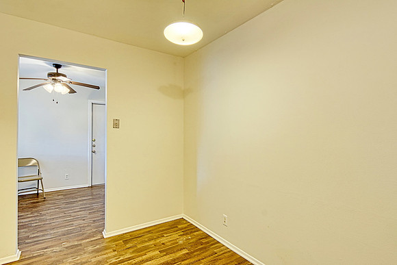 3111 Royalton Drive (020)