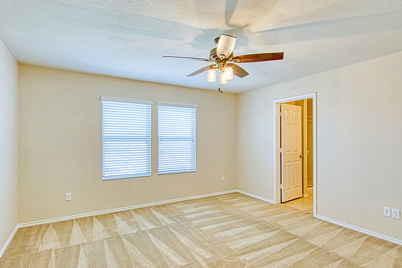 156 Elderberry-MLS (023)