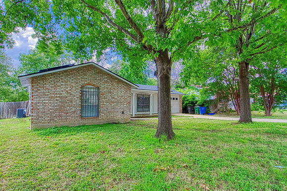 3111 Royalton Drive (002)
