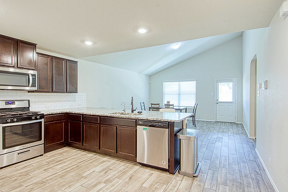 8037 Falcon Meadow Dr - MLS (008)