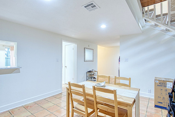 3102 Eisenhauer Rd Unit B11 (007)