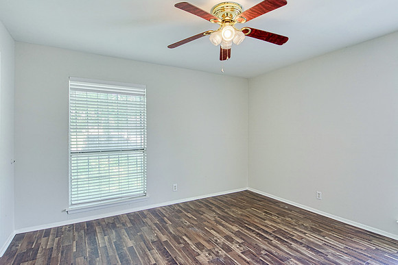 3111 Royalton Drive (022)