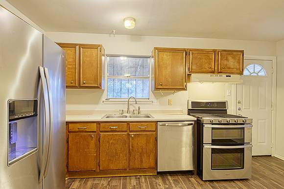 3111 Royalton Drive (018)