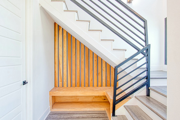 1111 N Palmetto (023)